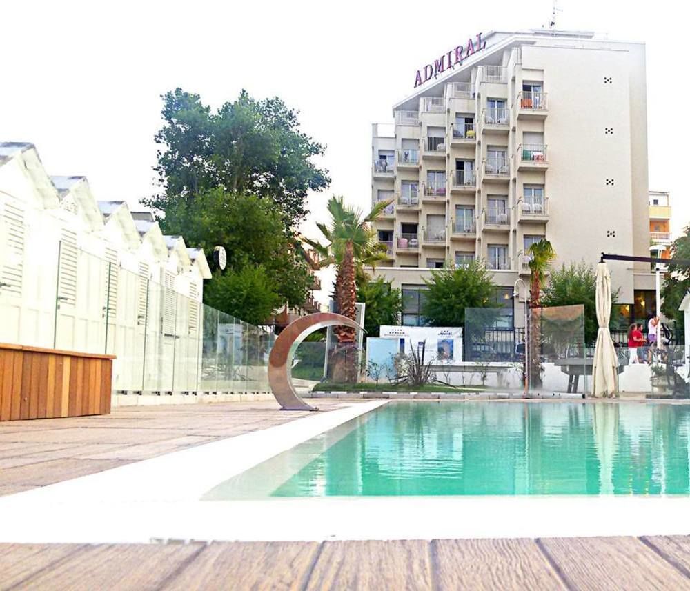 Hotel Admiral Riccione Exterior foto